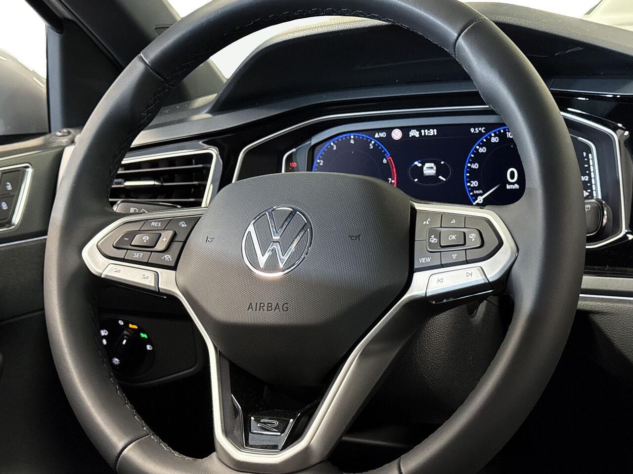 Volkswagen Taigo 1.0 115pk TSI R-Line Edition Extra getint glas achter | Achteruitrijcamera | Parkeersensoren