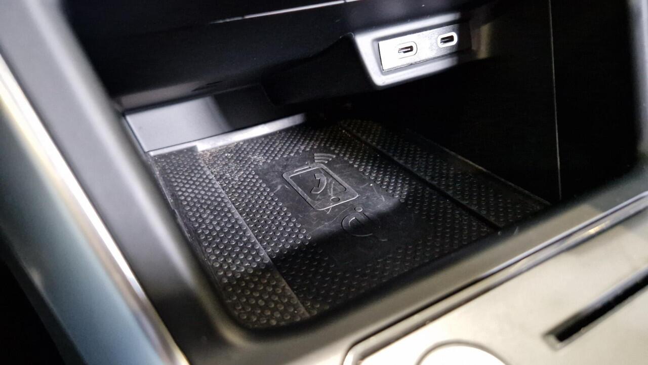 Volkswagen Taigo 1.0 TSI Life | Navigatie | Keyless | Stoelverwarming | Camera