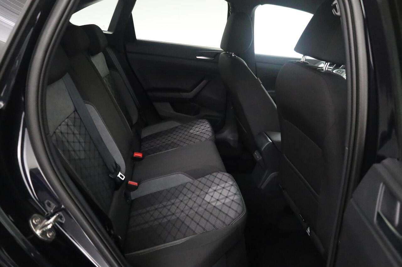 Volkswagen Taigo 1.0 TSI R-Line -Stoelverw/IQ Light/Camera-