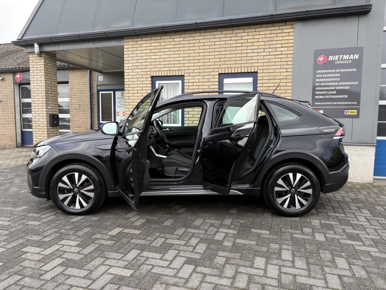 Volkswagen Taigo 1.0 TSI Life CARPLAY-NAVI-CRUISE-CAMERA - Zeer mooi