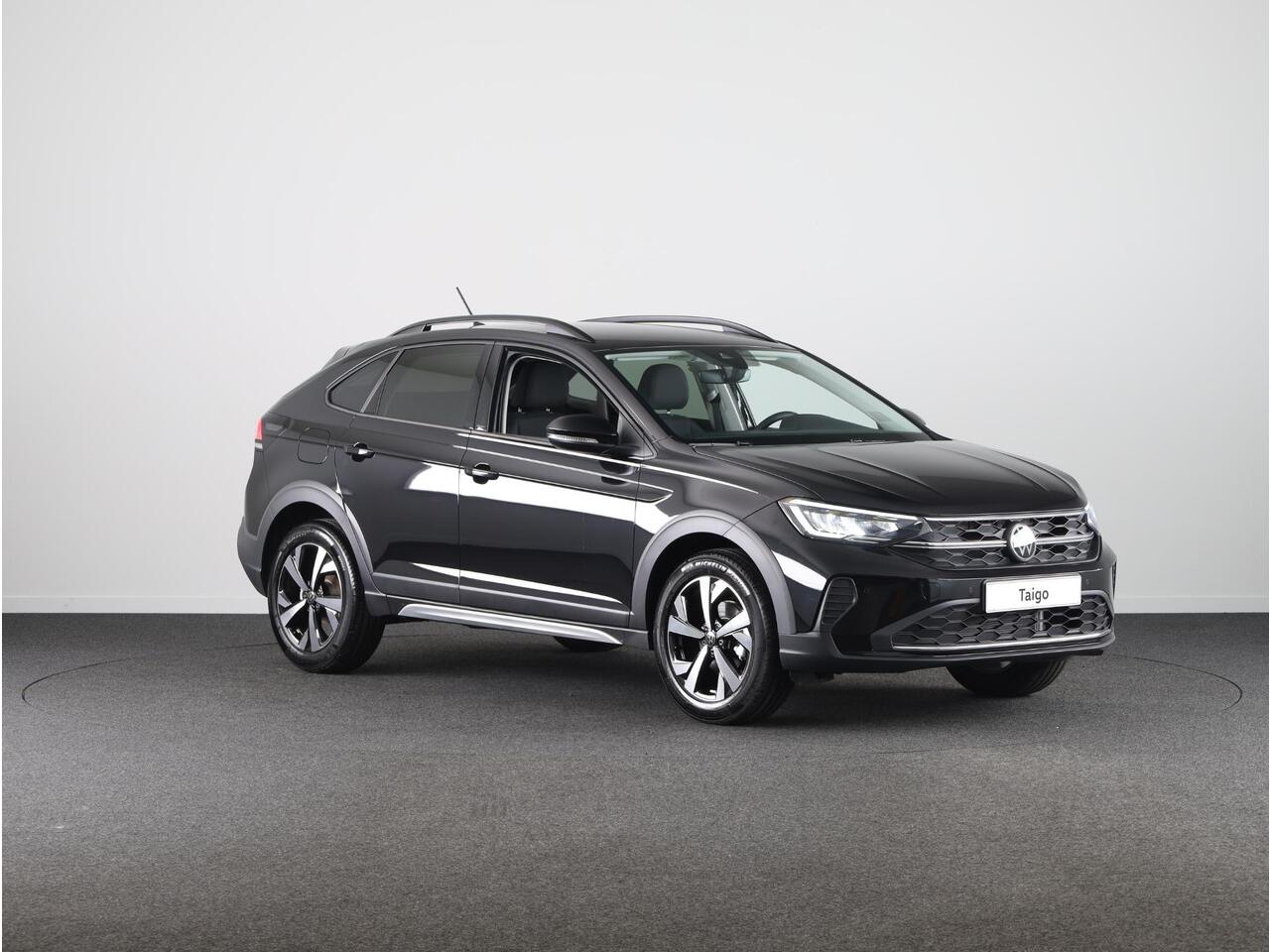 Volkswagen Taigo Oranje Edition 1.0 85 kW / 116 pk TSI CUV 7 versn. | Automaat (DSG) | Private lease vanaf ¤ 567,- pm | Navigatie | Parkeersensoren | Achteruitrijcamera | Stoelverwarming |