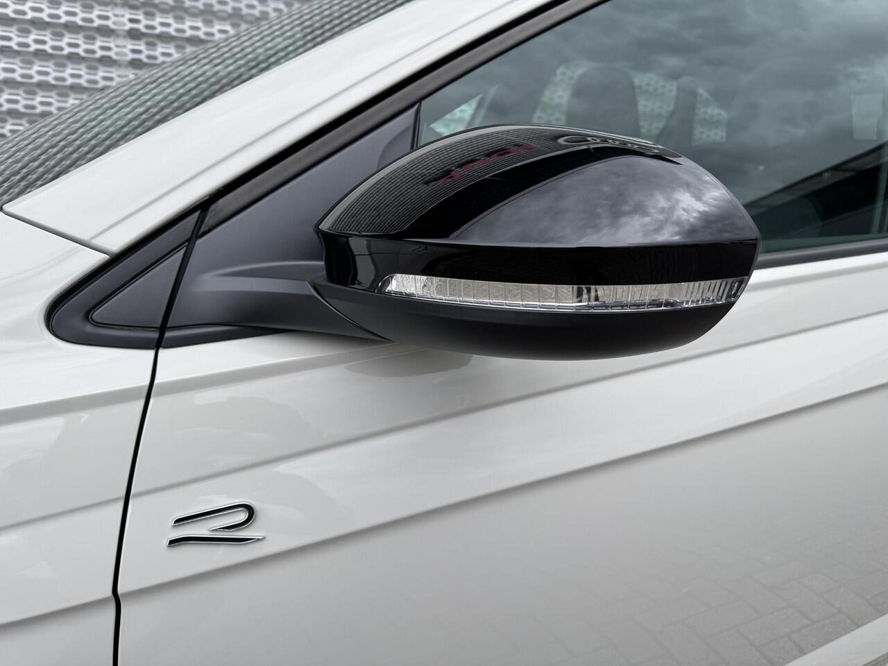 Volkswagen Taigo R-Line-Edition 1.0 85 kW / 116 pk TSI CUV 7 versn. | Panoramadak |