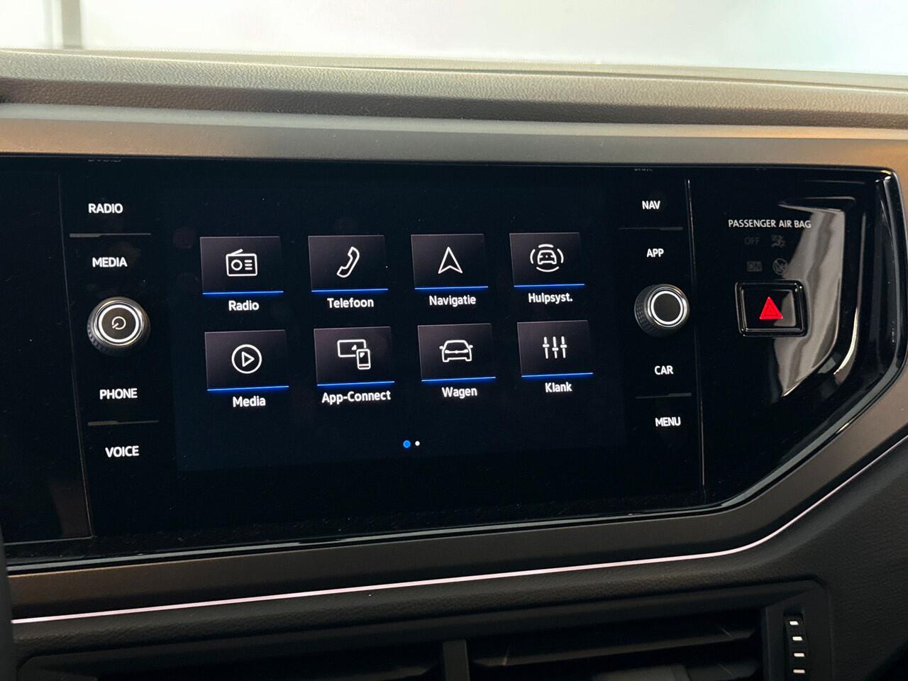 Volkswagen Taigo 1.0 TSI 116pk R-Line Edition Matrix LED / Stoelverwarming / R-Line