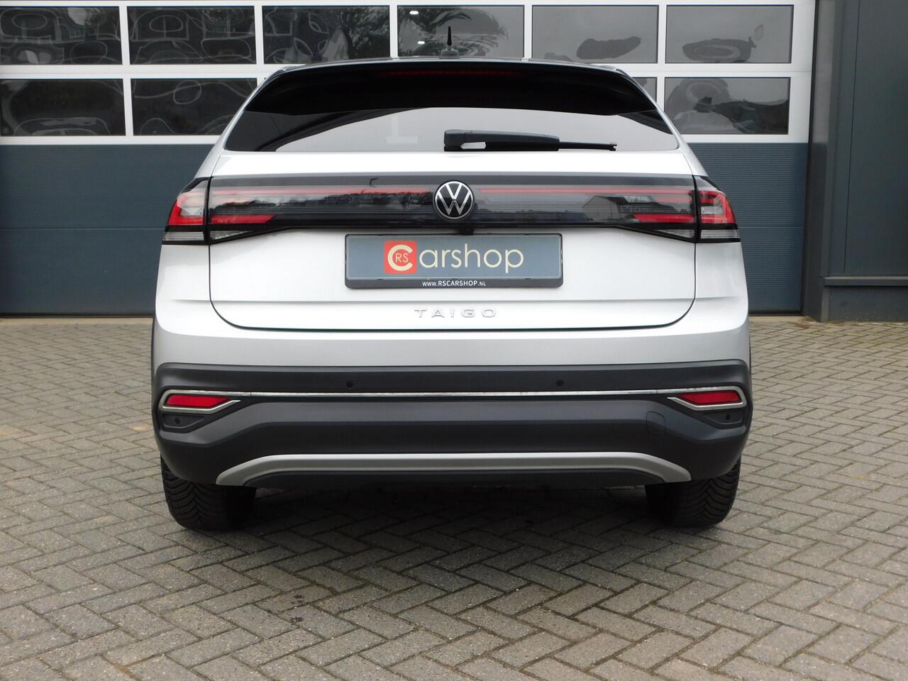 Volkswagen Taigo 1.5 TSI 150PK Style | Camera/PDC/Schuifdak/Trekhaak/Adap.CC | Met 12 maanden Garantie!