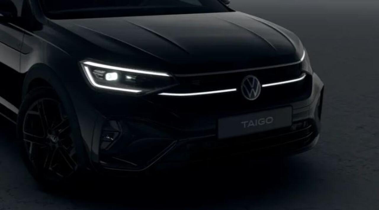 Volkswagen Taigo !!!¤ 4.000 Inruilpremie!!! 1.0 TSI DSG R-Line Edition BLACK STYLE !!!Profiteer ook van 4.000 EURO inruilpremie!!!