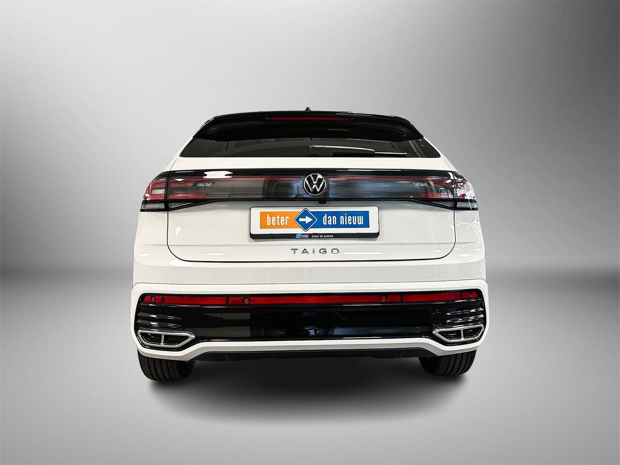 Volkswagen Taigo 1.0 110pk TSI R-Line Edition Koplampverlichting LED-matrix-led (IQ.LIGHT) | Achteruitrijcamera 'Rear View' | Adaptive Cruise Control