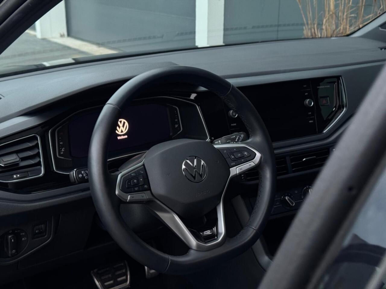 Volkswagen Taigo 1.0 TSI 3x R-Line FULL PANO APPLE CARPLAY LEDER LED