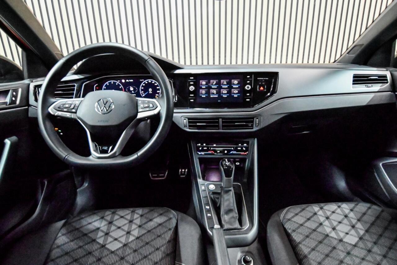 Volkswagen Taigo 1.0 TSI R-Line PANO|ACC|IQ|TREKHAAK