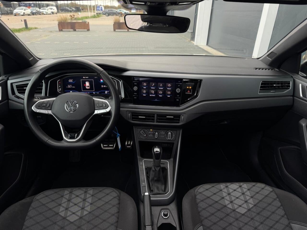 Volkswagen Taigo 1.0 TSI R-Line FULL PANO APPLE CARPLAY LED SPORTVELGEN