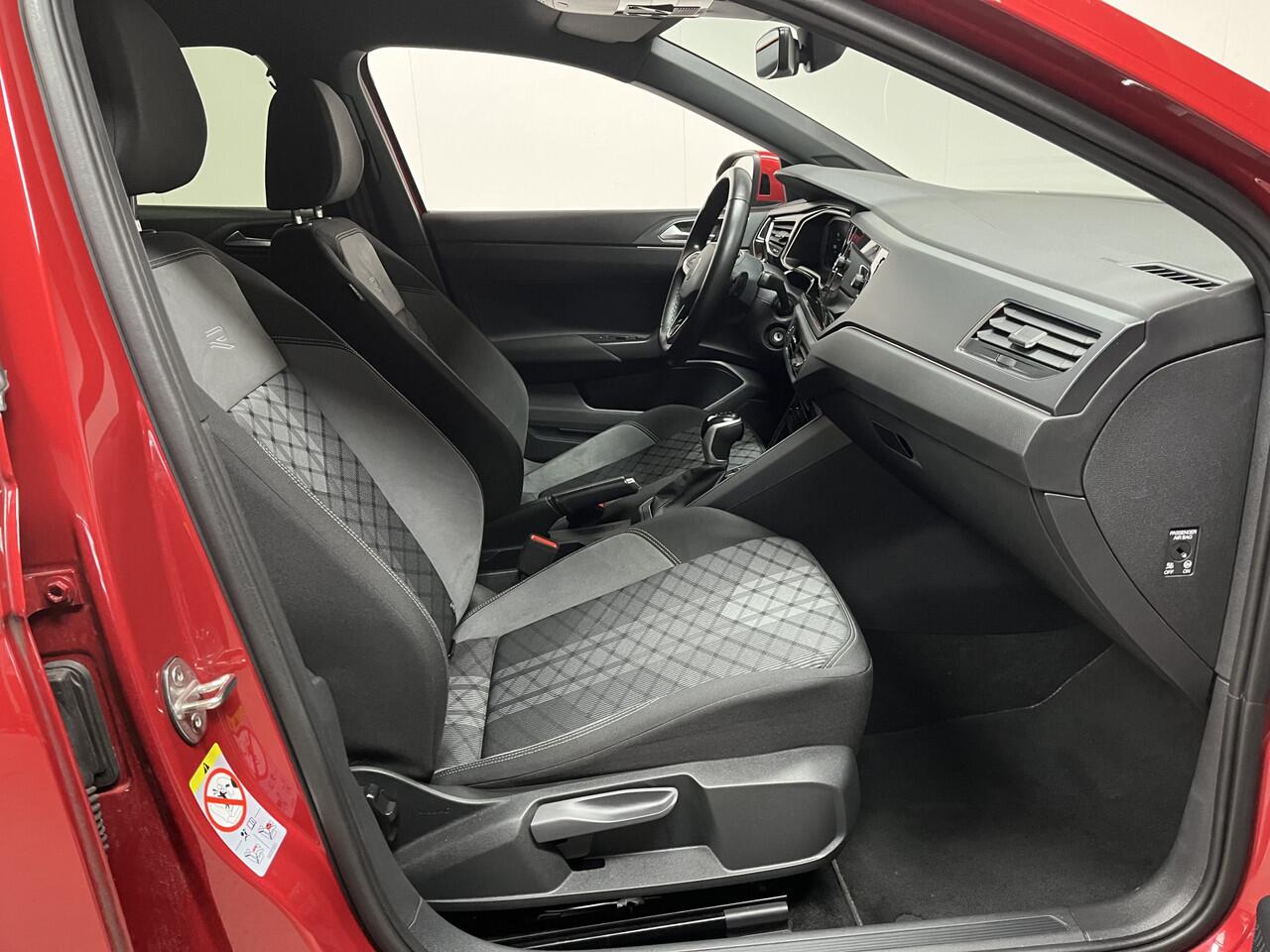 Volkswagen Taigo 1.0 TSI R-Line Business Automaat Digital cockpit Apple carplay