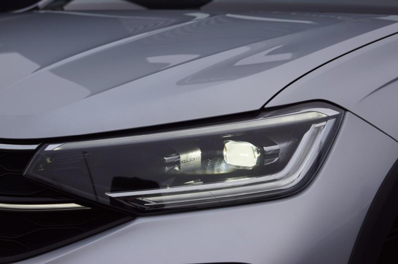 Volkswagen Taigo 1.0 TSI DSG R-Line Black style 110pk/ACC /Navi /Camera /AppConne