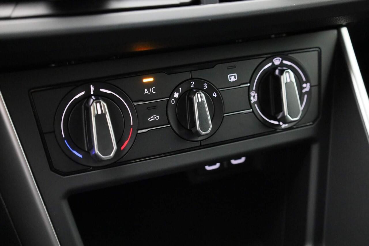 Volkswagen Taigo 1.0 TSI 95 pk Life | Achteruitrijcamera | Adaptive Cruise | Carplay