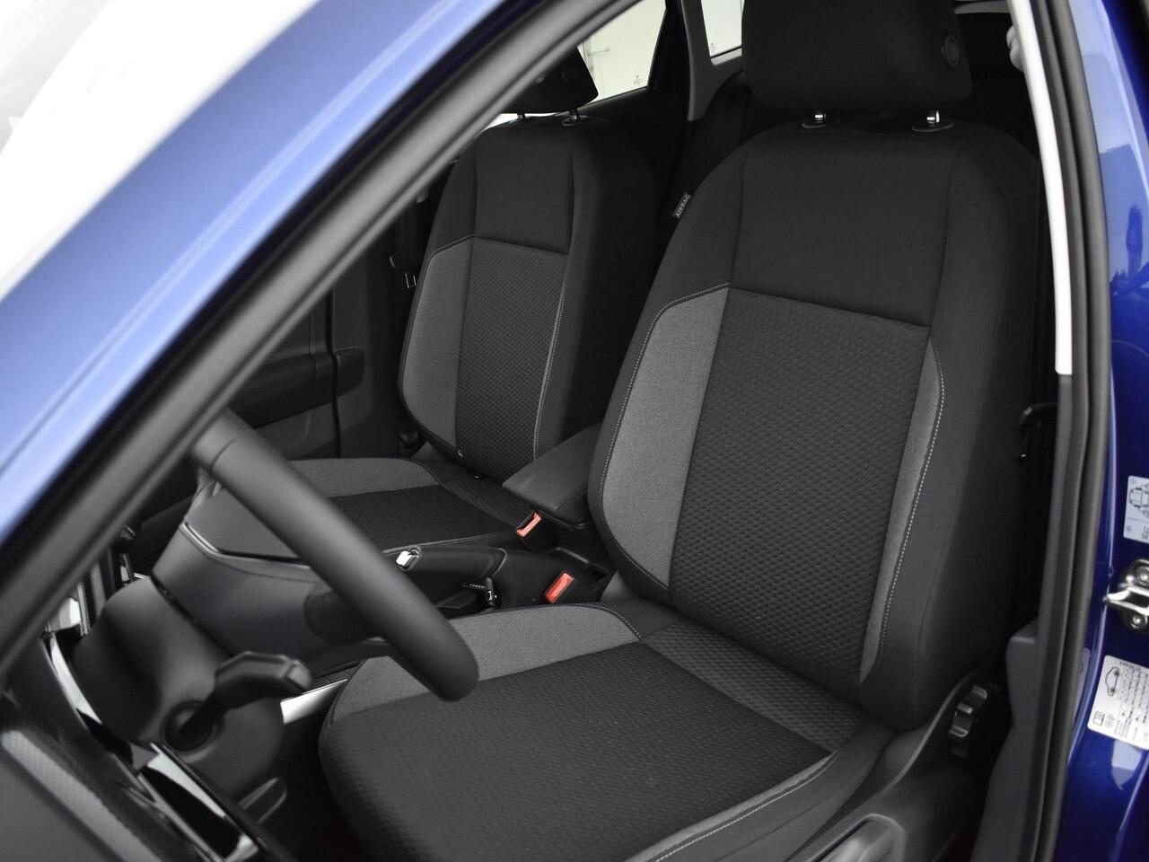 Volkswagen Taigo Life Edition 1.0 TSI 95 pk 5 versn. Hand · Achteruitrijcamera · Regensensor · Voorraad OUTLET