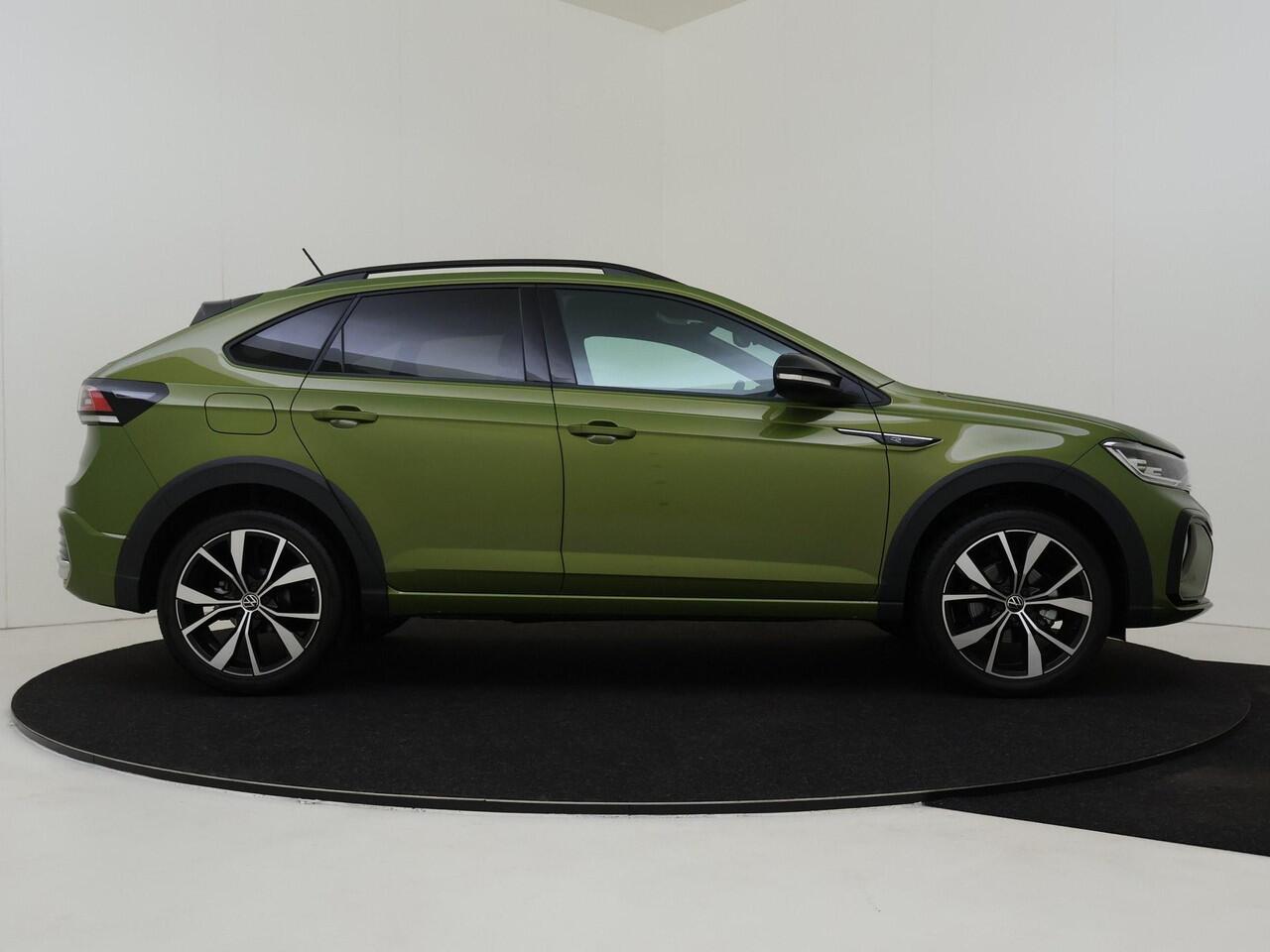 Volkswagen Taigo 1.0 TSI R-Line Business | 18 inch LM velgen | Navigatie| Matrix koplampen | Achteruitrijcamera | Verwarmbare voorstoelen