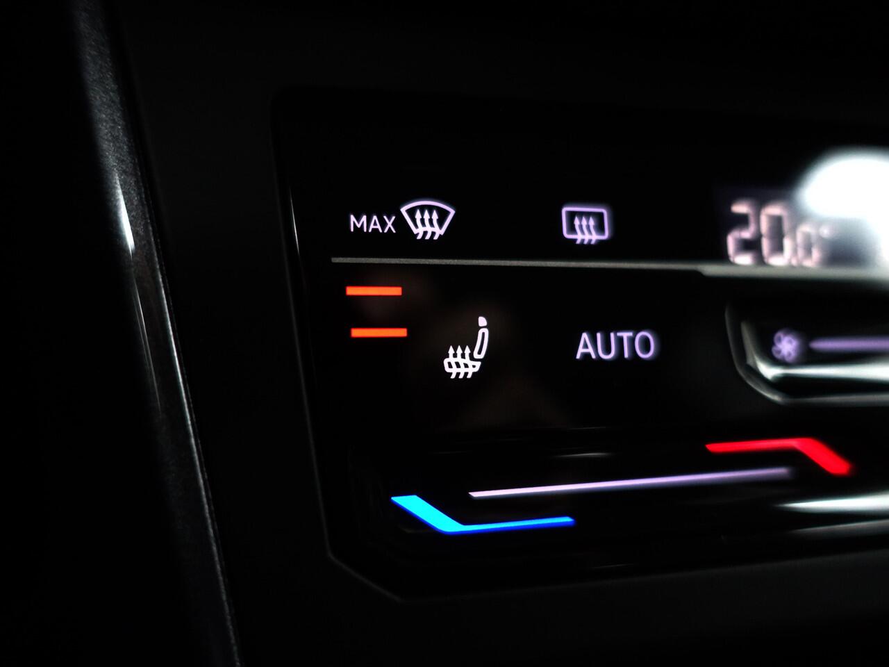 Volkswagen Taigo 1.0 TSI R-Line Business Aut- IQ Xenon Led, Camera, Carplay, Android Auto, Keyless, Dynamic Select, Park Pilot