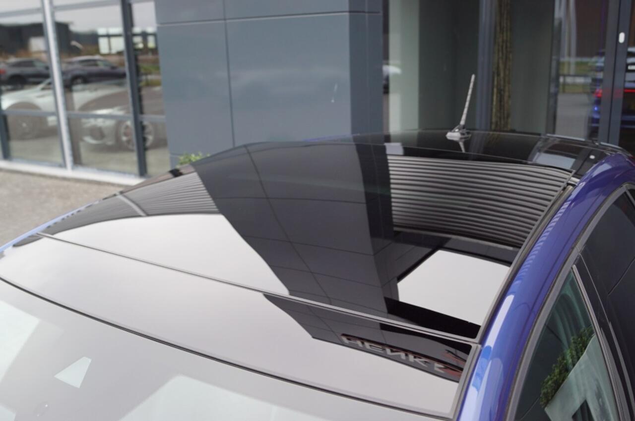 Volkswagen Taigo 1.0 TSI DSG R-Line / Panodak/ Navi/ Camera/ Virt. Cockp./18 LM