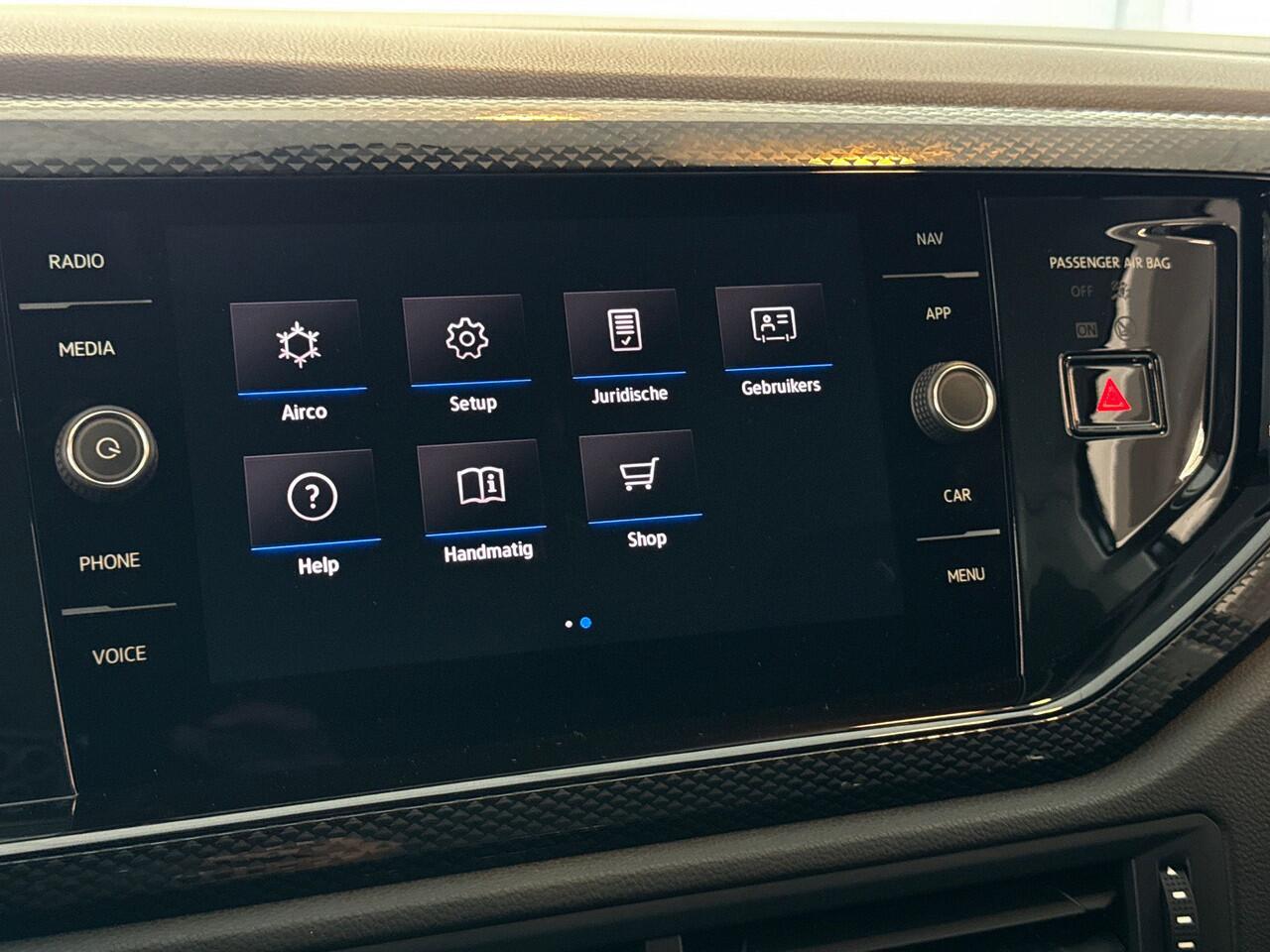 Volkswagen Taigo 1.0 TSI 95pk Life | Achteruitrijcamera | 17 inch velgen | Climatronic | App-Connect