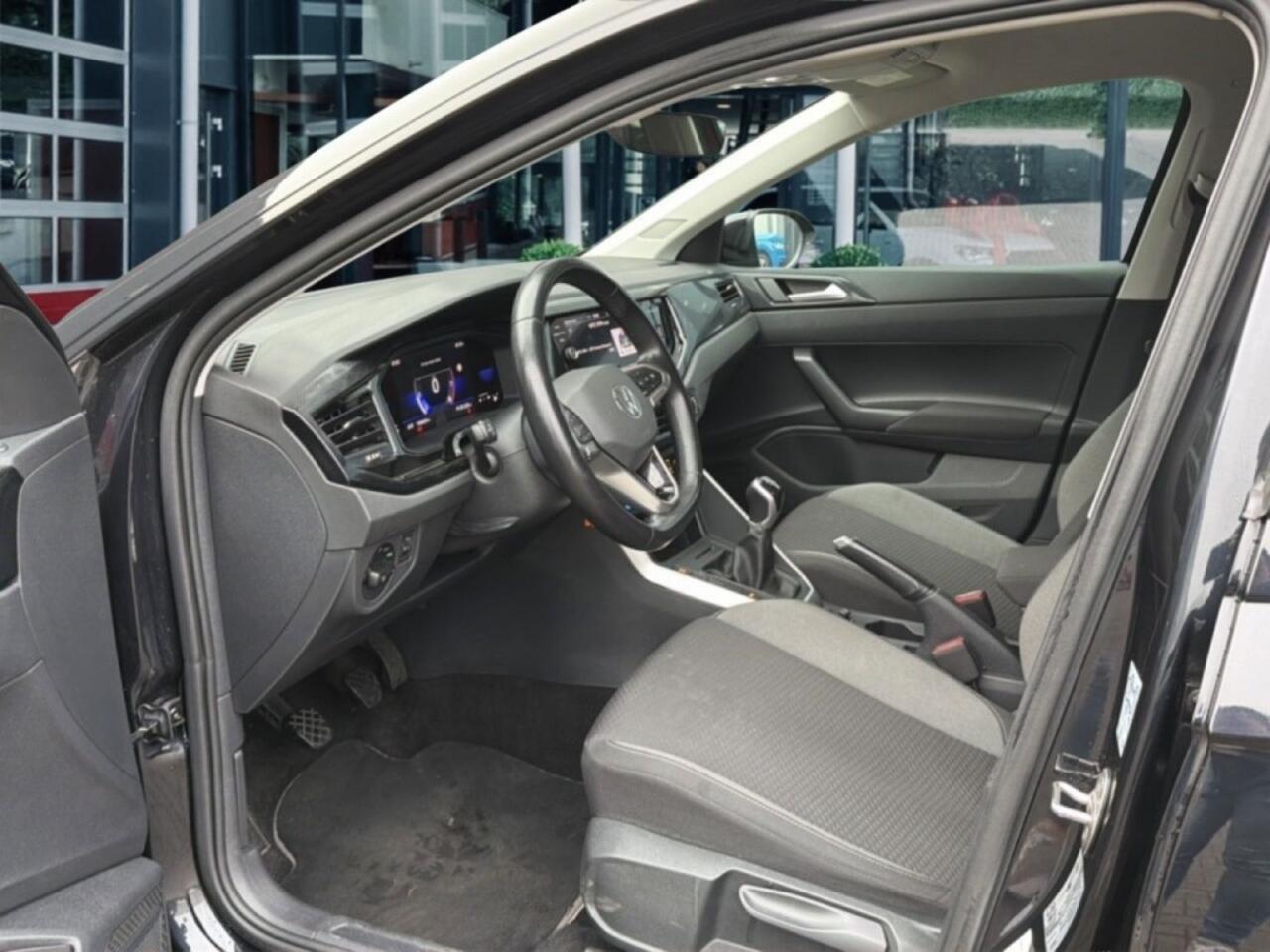 Volkswagen Taigo 1.0 TSI LIFE CAMERA/ACC/STOELVERW/NAVI/CARPLAY