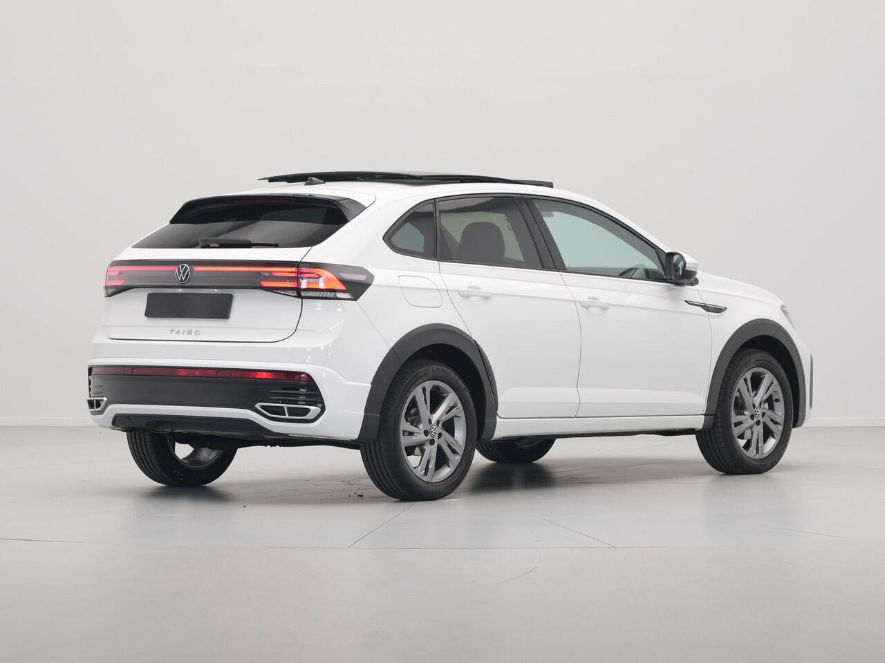 Volkswagen Taigo 1.0 TSI 110pk R-Line Panorama Navi via App Pdc Airco 123