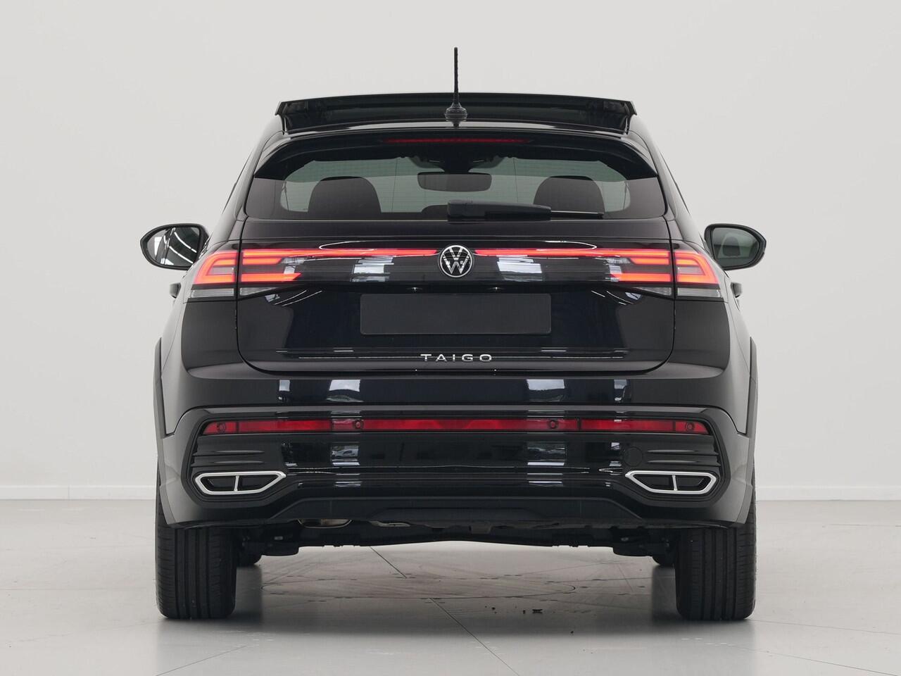 Volkswagen Taigo 1.0 TSI 110pk R-Line Panoramadak Navigatie via App Clima Pdc Lm Velgen 250