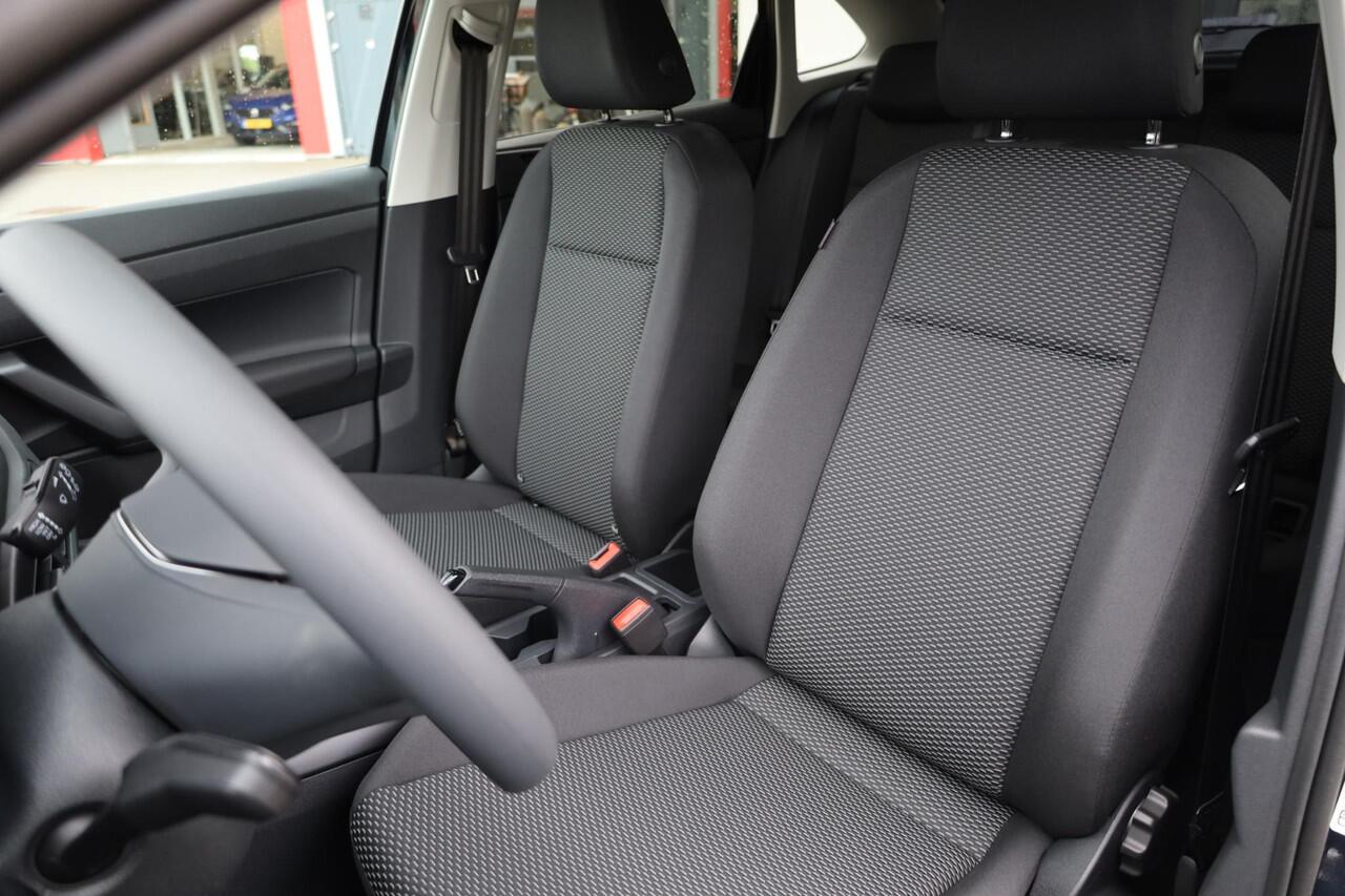 Volkswagen Taigo 1.0 TSI Edition 95PK / 70kW Apple Carplay & Android Auto, volledig digitaal instrumentenpaneel (Digital Cockpit), cruise control, Lane Assist, parkeersensoren voor & achter (pdc), LED koplampen, buitenspiegels elektrisch instel-, verwarm- en inklapbaar, D