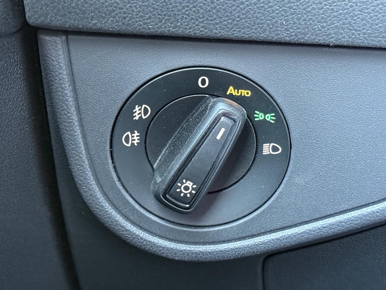 Volkswagen Taigo BWJ 2022 1.0 TSI 100 PK Life Business ADAPTIVE CRUISE | PANODAK | STOELVER. | FULL LED | KEYLESS | CARPLAY + ANDROID | NAVI | CLIMA | CRUISE | LMV | PDC