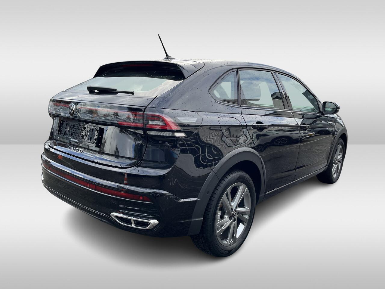 Volkswagen Taigo 1.5 TSI 150pk R-Line DSG Automaat Camera / Navigatie / Digital Cockpit / Panoramadak / 17"LM Velgen / IQLED / App-connect