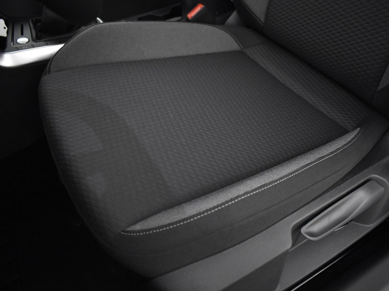 Volkswagen Taigo Life Edition 1.0 TSI 95 pk 5 versn. Hand · Achteruitrijcamera · Achteruitrijcamera · Prijs in inclusief inruilpremie · MEGA Sale