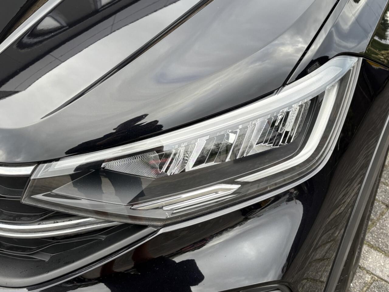 Volkswagen Taigo 1.0 TSI Life CARPLAY-NAVI-CRUISE-CAMERA - Zeer mooi