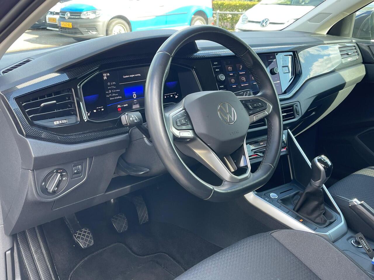 Volkswagen Taigo 1.0 TSI Life / Garantie 2027 / Navi / Camera / Keyless / Stoelverwarming / 17" LMV / VW