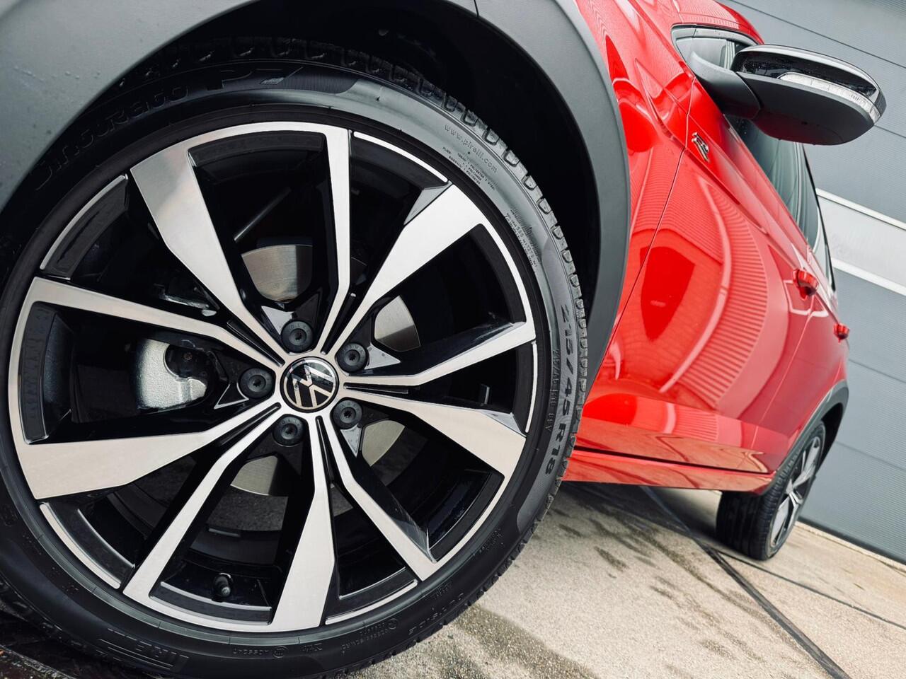 Volkswagen Taigo 1.0 TSI R-Line |Camera |Virtual display |IQ Light |Keyless |Stoelverw. |ACC