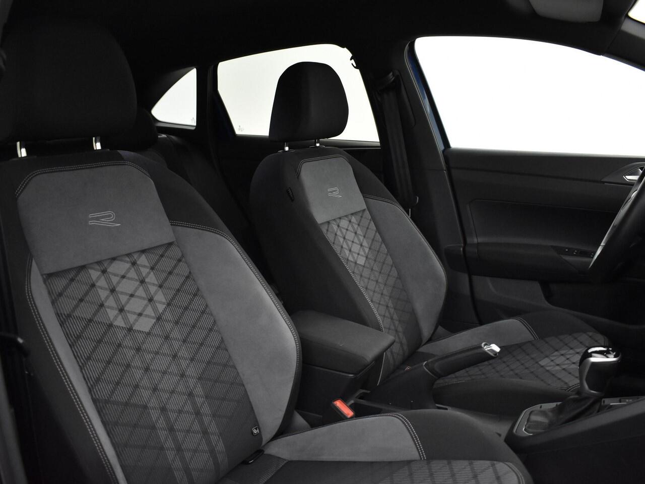 Volkswagen Taigo 1.0 Tsi 115pk DSG R-Line · Keyless · Camera · Apple/Android Car Play · P-Sensoren · 16'' Inch · Garantie t/m 31-05-2026 of 100.000km