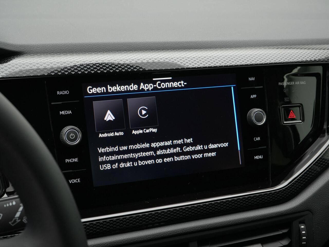 Volkswagen Taigo 1.0 TSI 95 pk Oranje Edition | Navigatie | Achteruitrijcamera | Carplay | Climatronic | LM Velgen | Adaptieve cruise control