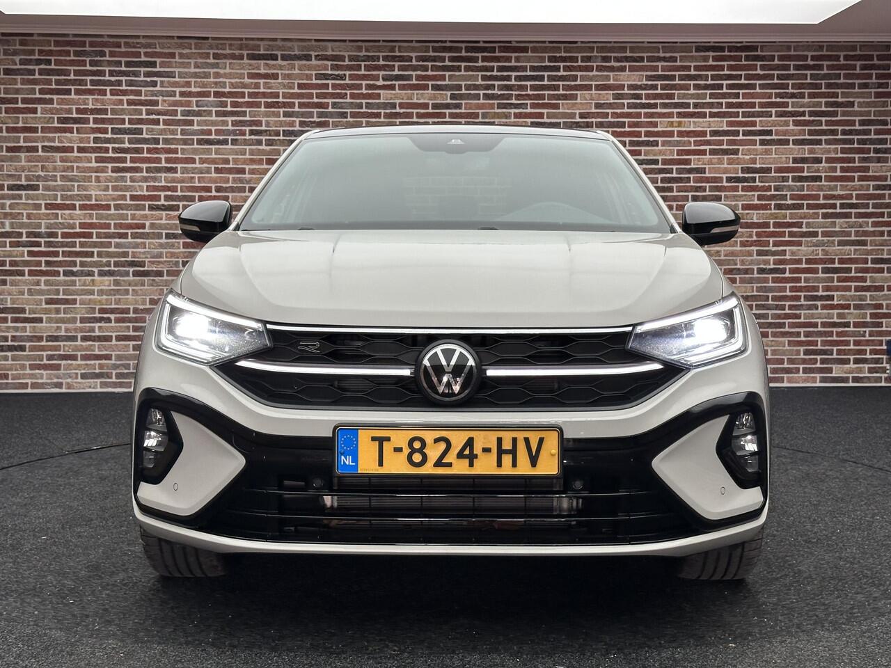 Volkswagen Taigo 1.5 TSI R-Line Business Panorama adaptive Camera Led Virtual