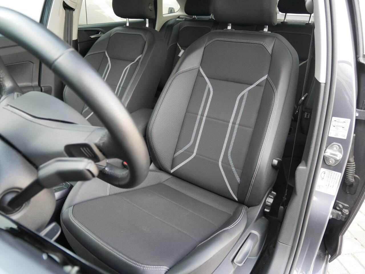 Volkswagen Taigo 1.0 TSI, DSG Automaat, Stoelverw, Carplay