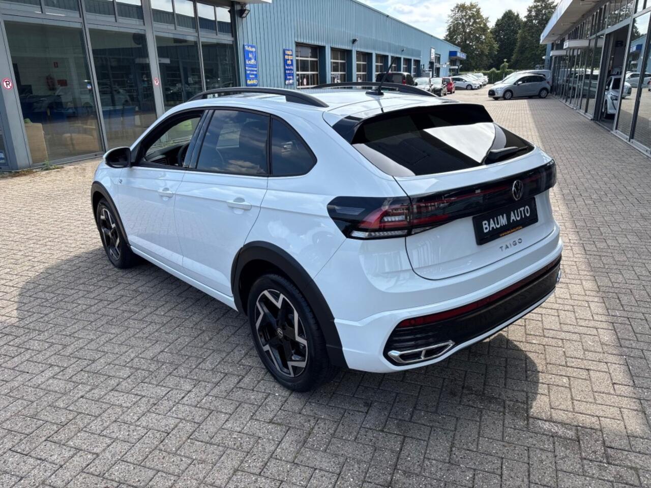 Volkswagen Taigo 1.0 TSI R-LINE AIRCO NAVI CARPLAY PDC STOELVERW.