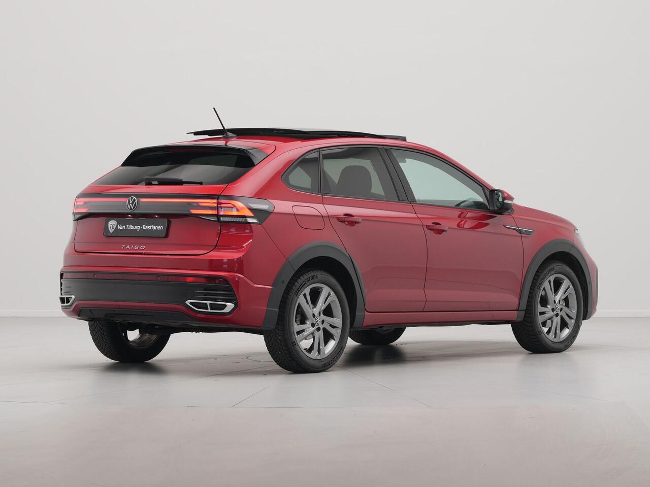 Volkswagen Taigo 1.5 TSI 150pk DSG R-Line Panorama Camera Keyless Carplay Navigatie Sideassist