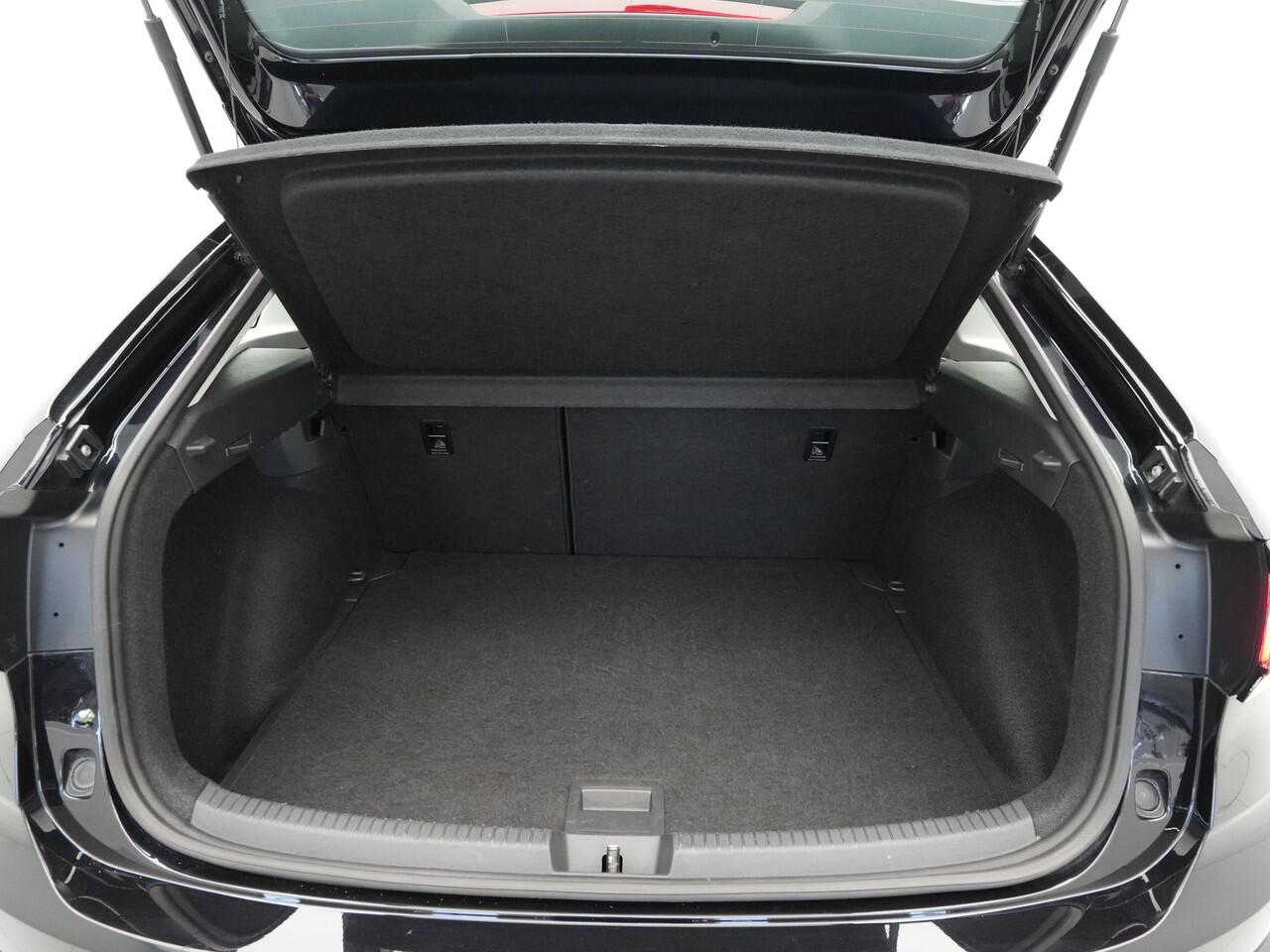 Volkswagen Taigo 1.0 TSI 110pk Life Navi via App Clima Pdc Acc Dab 261