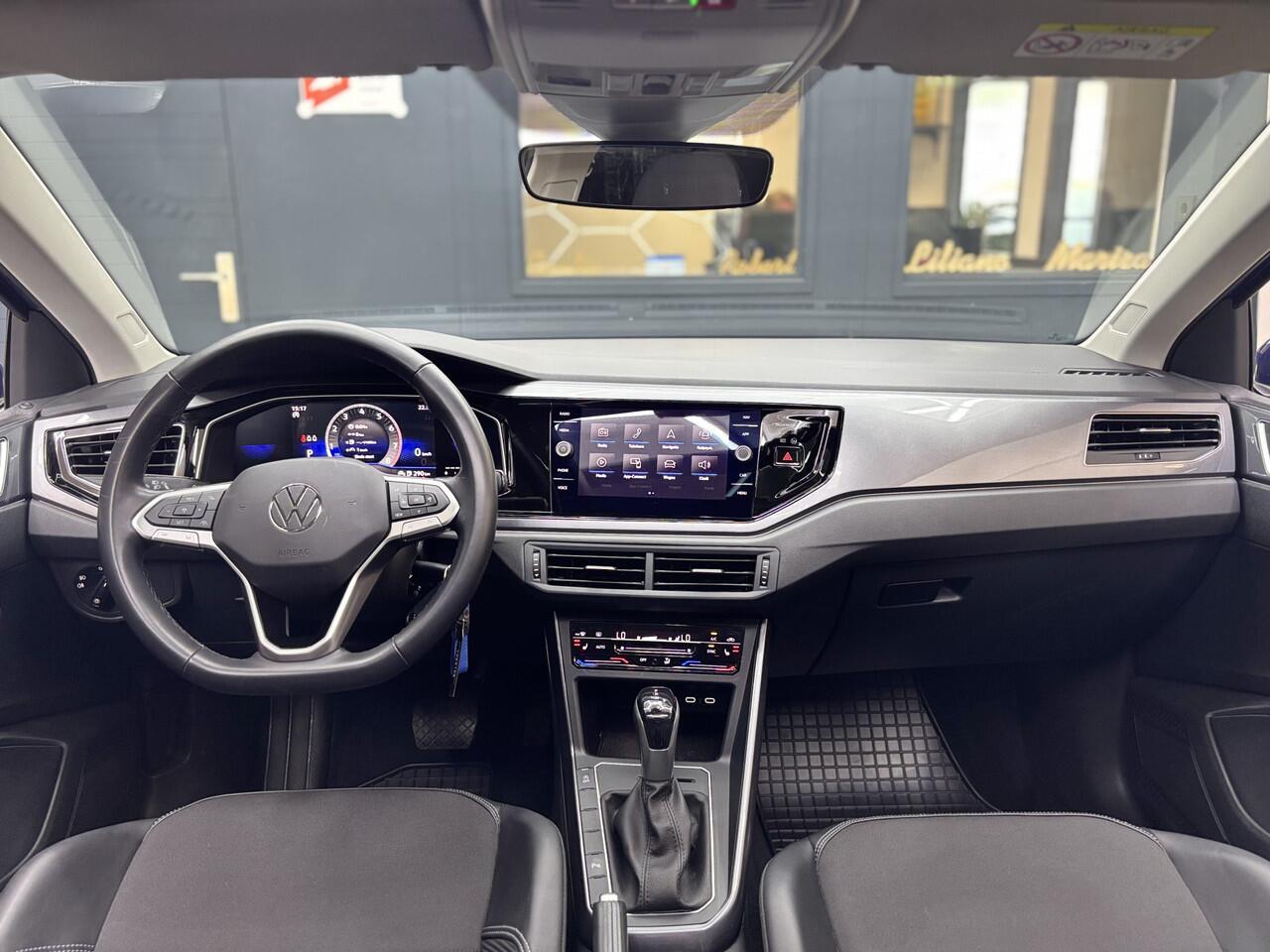 Volkswagen Taigo 1.5 TSI Style / PANO / CARPLAY / STOELVERWARMING