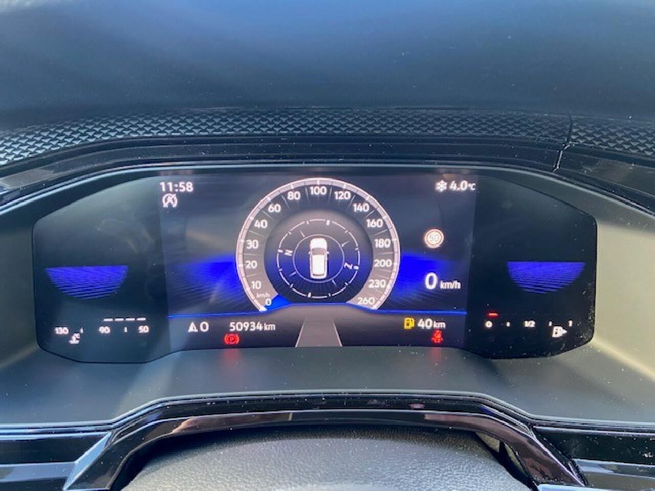 Volkswagen Taigo 1.0 TSI Life / Navi / Trekaak / 16"