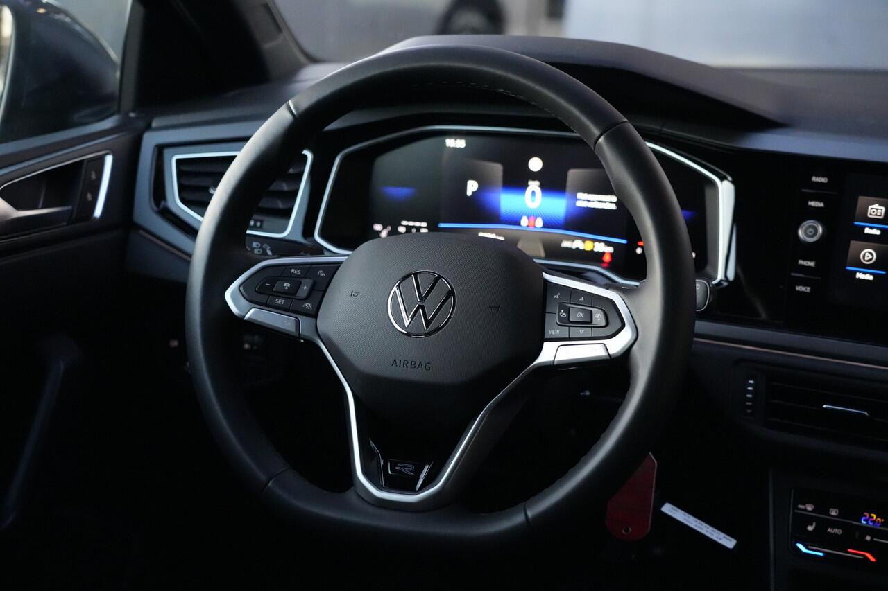 Volkswagen Taigo 1.0 TSI R-Line 116pk App-Connect/Stoelverwarming/Camera