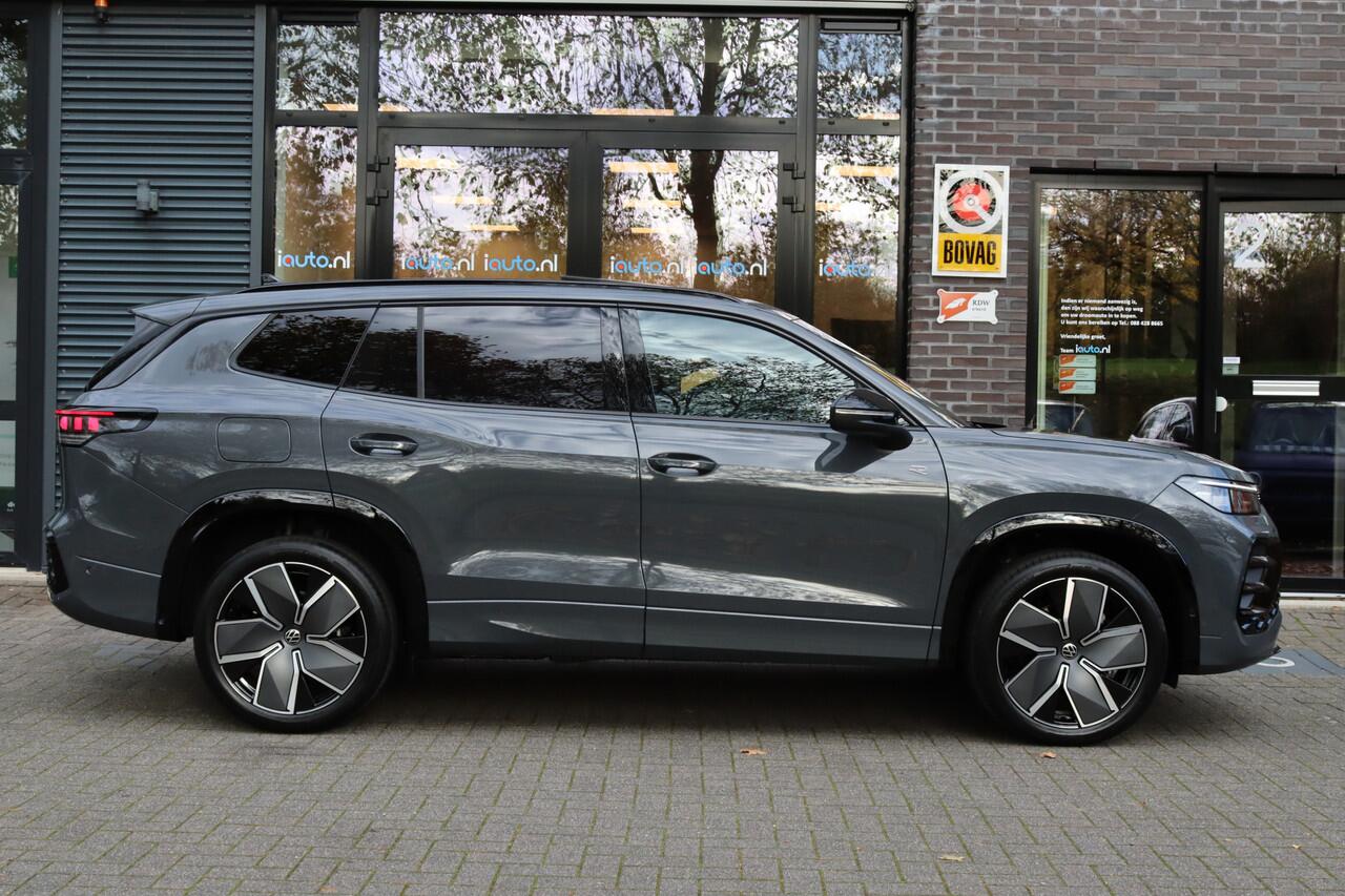 Volkswagen Tayron 1.5 eHybrid 272PK R-Line Black Style IQ.Light HD/Pano/Keyless/360/DCC/ACC/Dodehoek/20"/Trekhaak