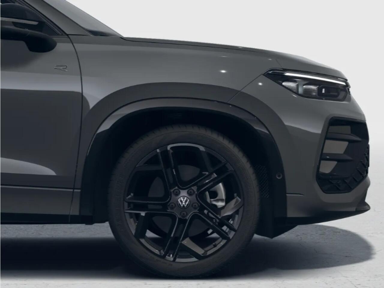 Volkswagen Tayron R-Line Edition 1.5 eHybrid 204 PK 6 versn. DSG · Black Style Pakket · Comfort Pakket · Trekhaak inklapbaar, met elektrische ontgrendeling, incl. aanhangermanoeuvreerhulp Trailer Assist ·