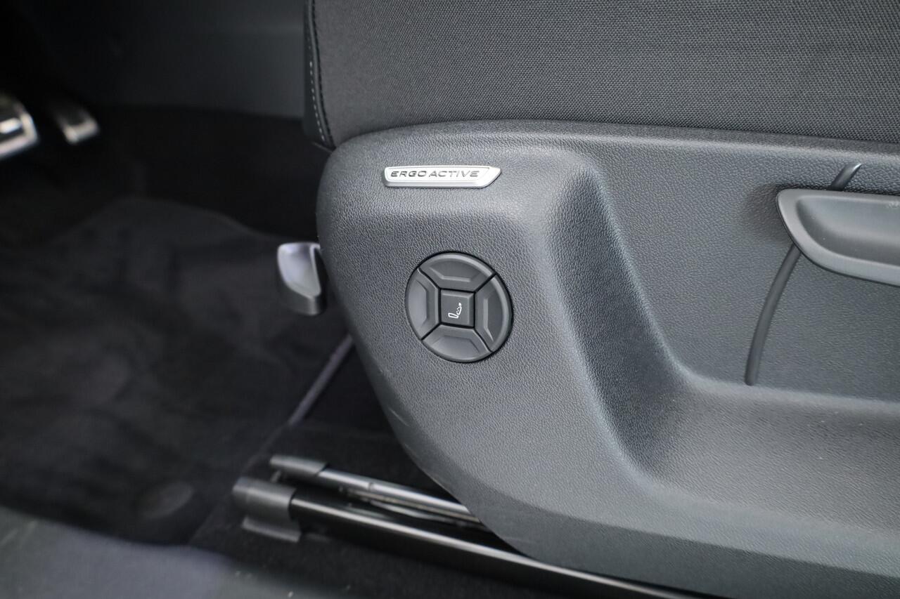 Volkswagen Tayron 1.5 eHybrid R-Line 272pk | Pano | Massage | Adapt. Cruise | Apple CarPlay | Stoel- Stuurverw. | 20''