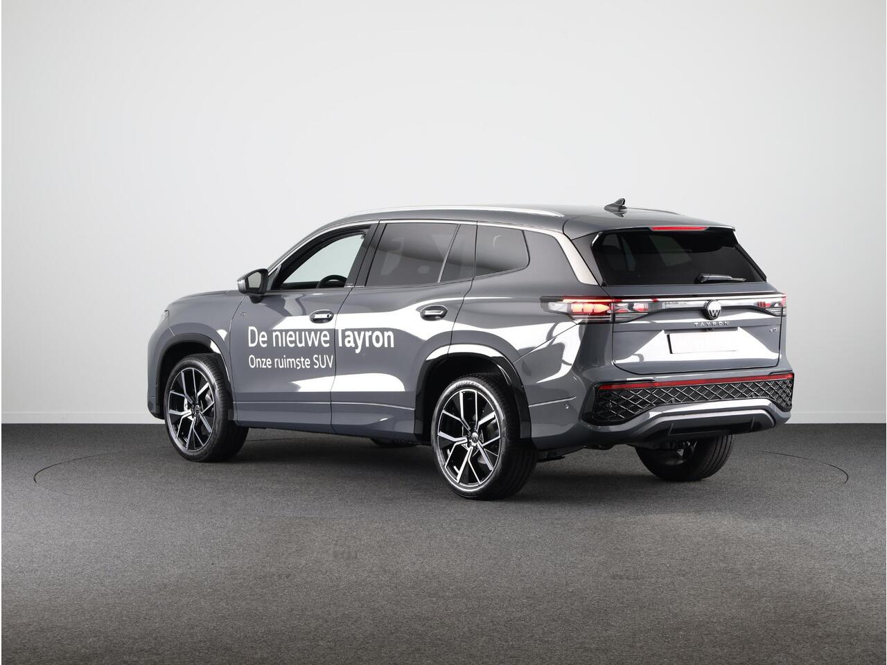 Volkswagen Tayron R-Line-Edition 1.5 110 kW / 150 pk eTSI SUV 7 vers n. DSG