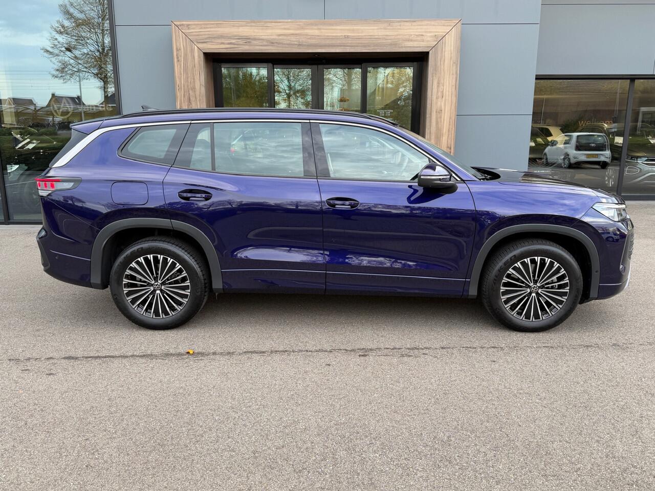 Volkswagen Tayron 1.5 eTSI 150pk Life 7-Persoons | Trekhaak | 360 Camera | Dode hoek | IQ light | Rijklaar incl. garantie