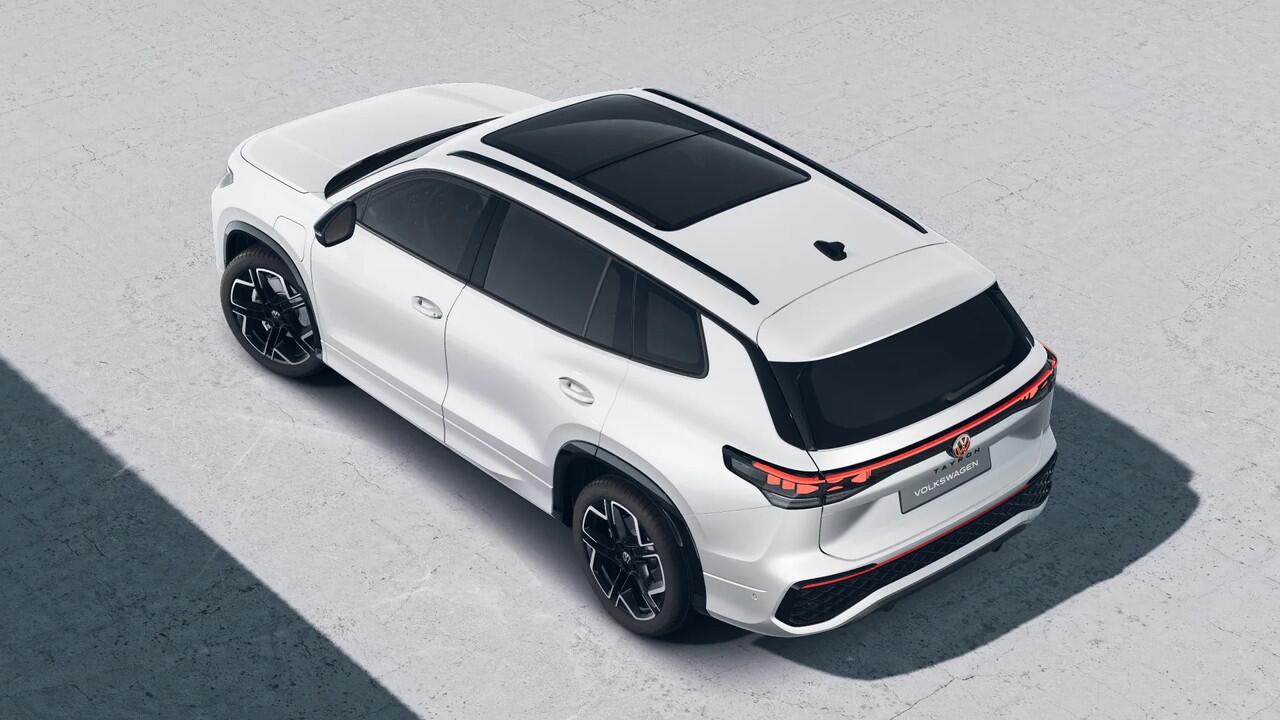 Volkswagen Tayron 1.5 eHybrid 204 6DSG R-Line Edition Automaat | Black Style Pakket