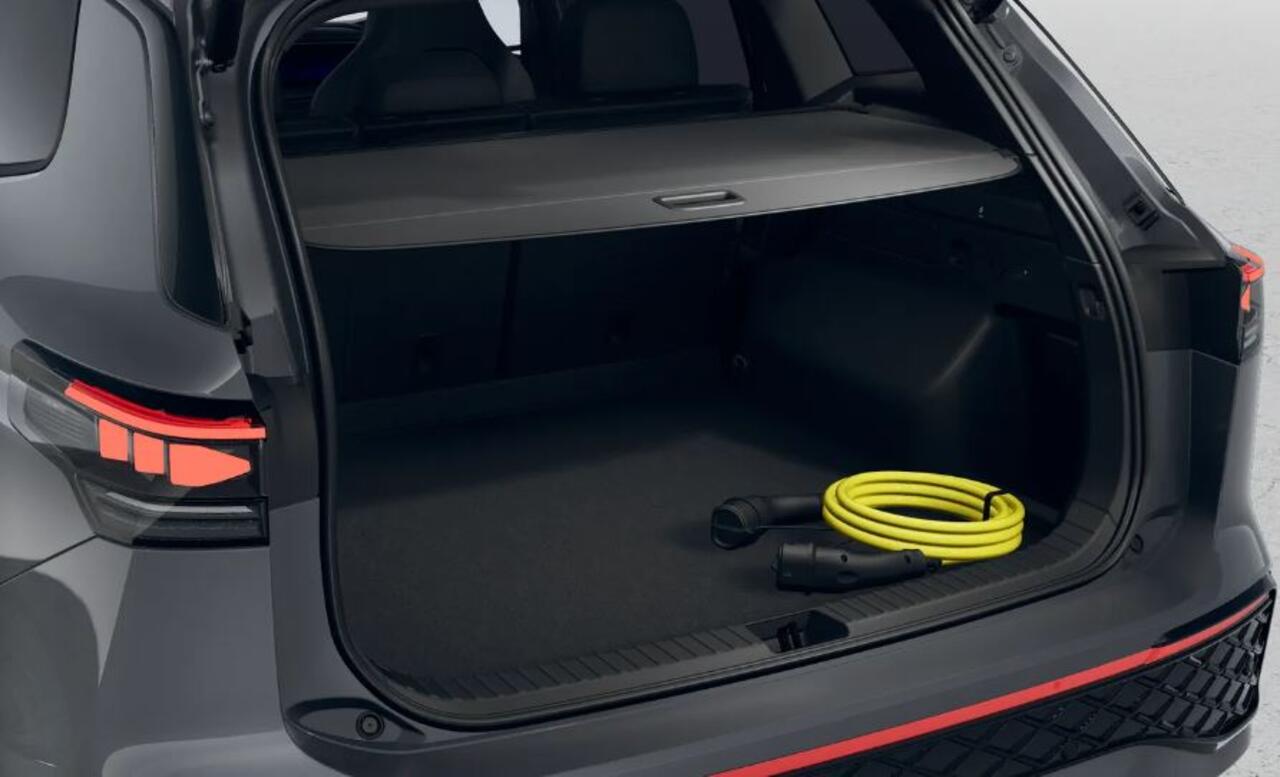 Volkswagen Tayron 1.5 eHybrid R-Line Edition !!!Profiteer ook van 2.000 EURO inruilpremie!!!