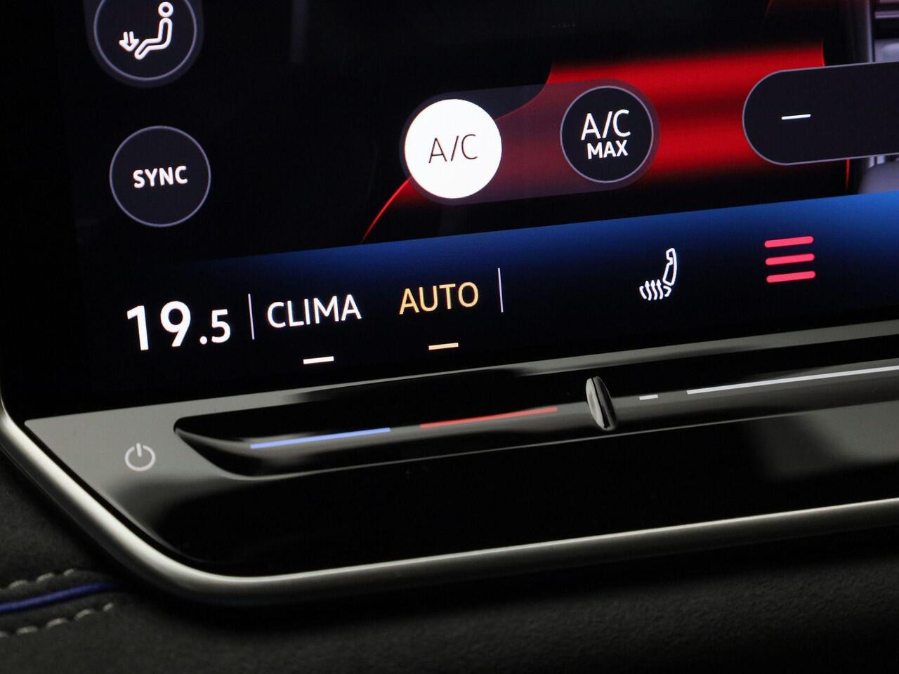 Volkswagen Tayron 1.5eHybrid 200kW/272PK R-Line · Panoramadak · Camera + Parkeersensoren · Apple/Android · Garantie t/m 08-12-2030 of 100000km