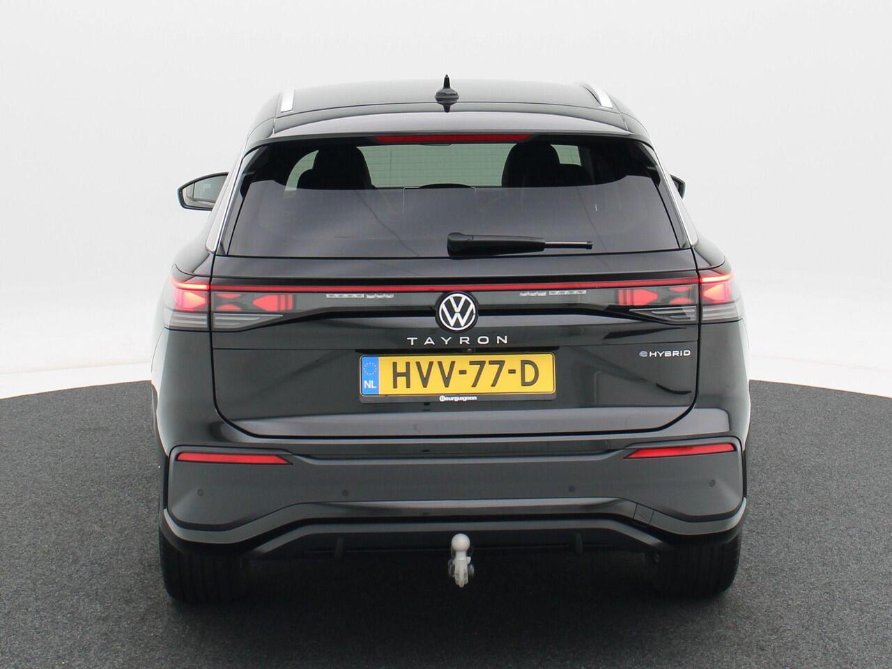 Volkswagen Tayron 1.5 204 Pk eHybrid Automaat Life Edition | Trekhaak | Elektrische Achterklep | Full LED | Carplay | Privacy Glass | Camera | Climate Control | Parkeersensoren | 18 Inch | 71 Km